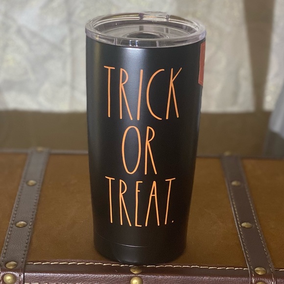 🎉 Rae Dunn "TRICK OR TREAT" Insulted Tumbler 🎉 - Picture 1 of 3
